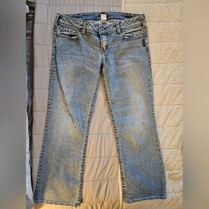 Silver Jeans Classic Blue StraightLeg Denim Size 31